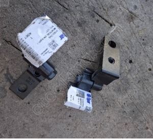 FİAT LİNEA - DOBLO SOL ÖN KAPI ALT MENTEŞE