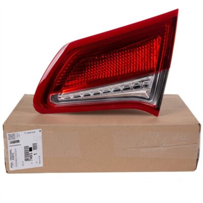 Citroen C4 2011-2017 Sağ Arka İç Stop Lambası Orijinal (7453.E5)