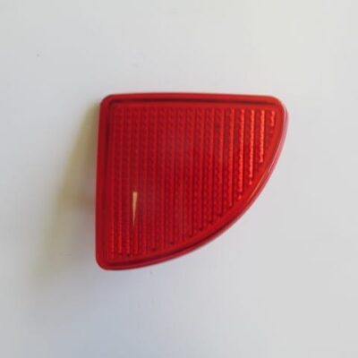Dacia Logan Arka Tampon Reflektörü Sağ Kirmizi (7700308720)