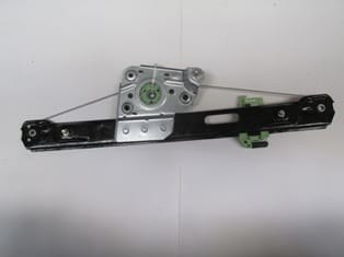 Bmw 1 Seri Arka Cam Krikosu Sağ Elektrikli/Motorsuz (Tw) (51357138468)